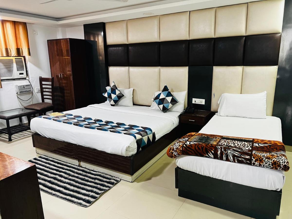 Hotel Krone A Family Hotel Near Igi Airport Delhi 뉴델리 외부 사진