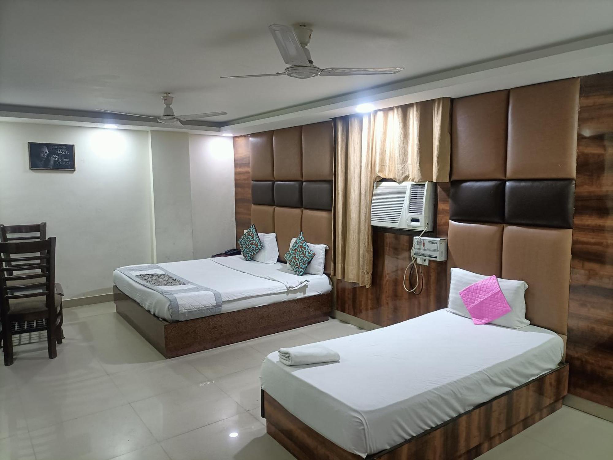 Hotel Krone A Family Hotel Near Igi Airport Delhi 뉴델리 외부 사진