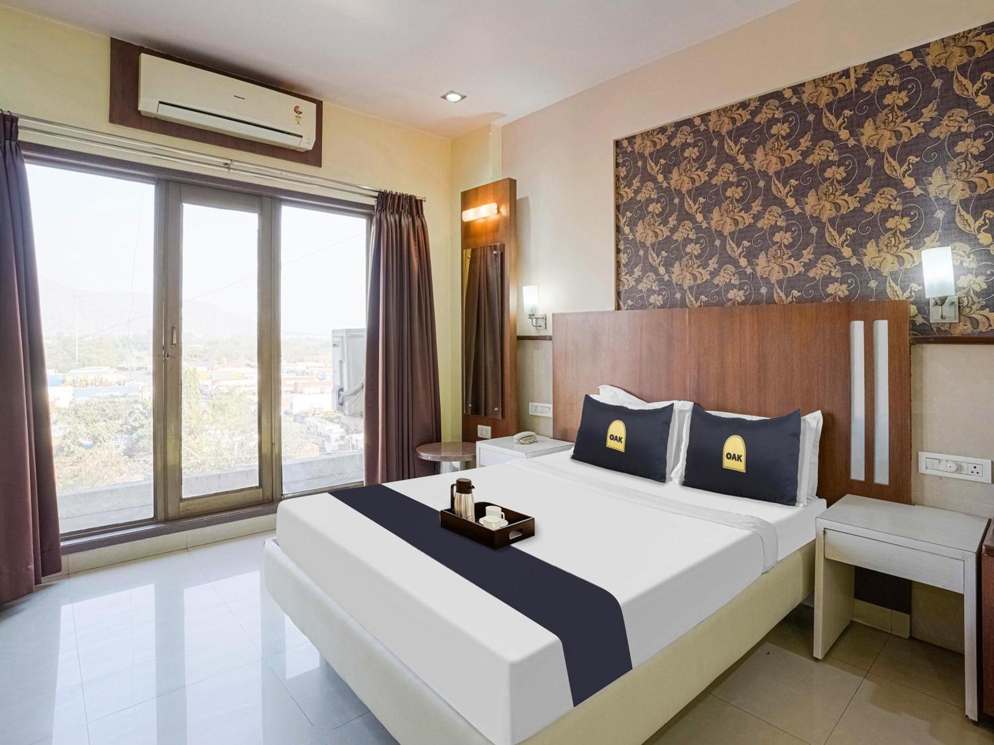Hotel Krone A Family Hotel Near Igi Airport Delhi 뉴델리 외부 사진