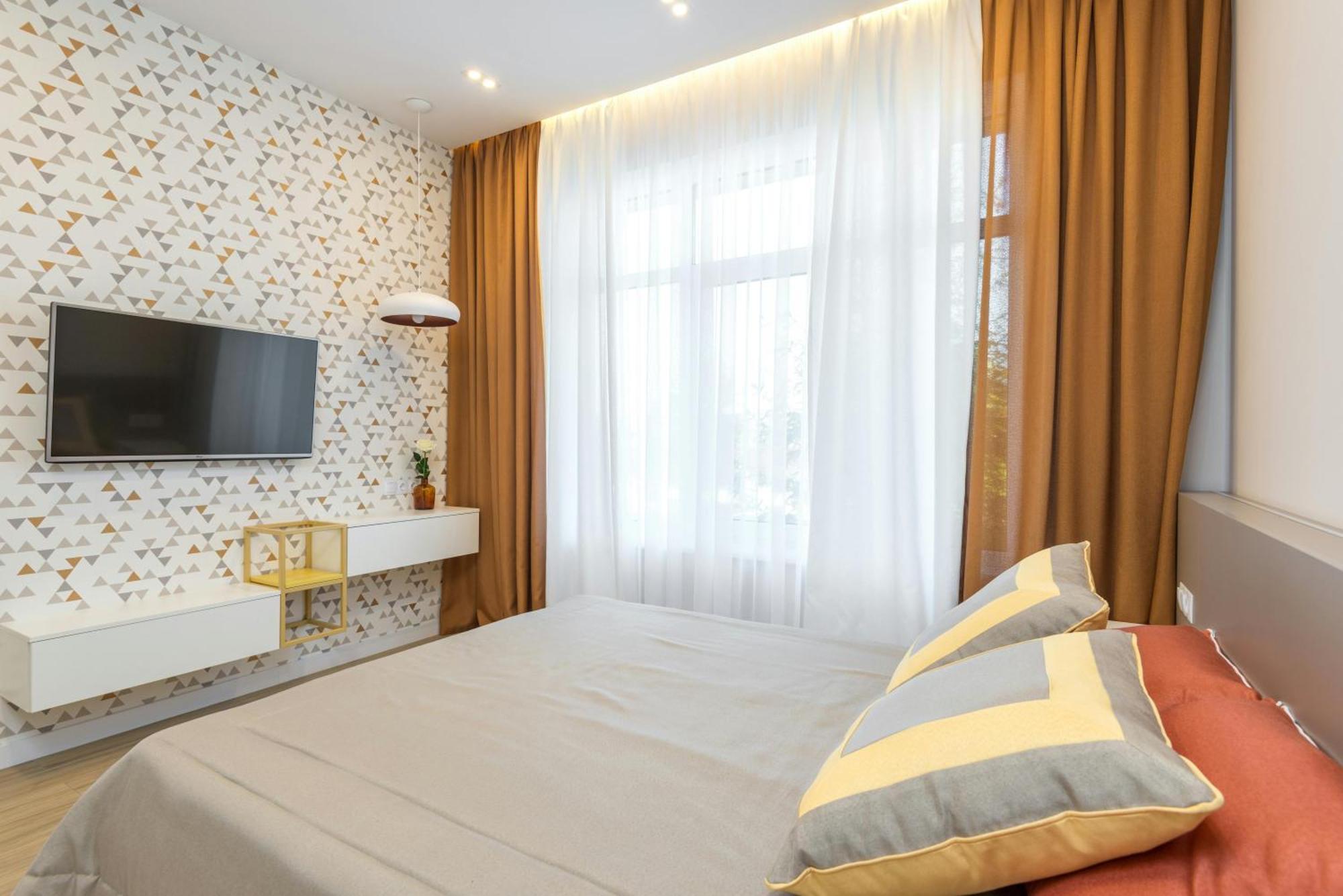 Hotel Krone A Family Hotel Near Igi Airport Delhi 뉴델리 외부 사진